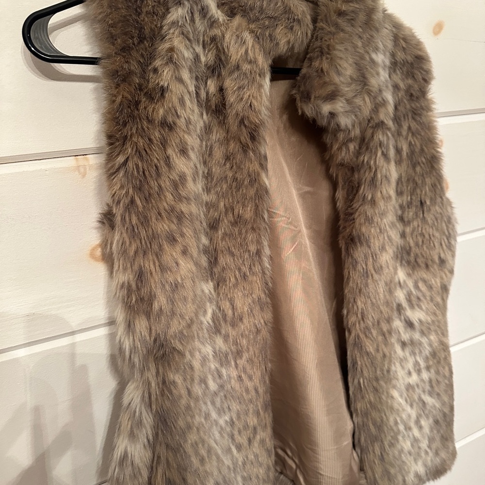 Faux Fur Leopard Print Vest